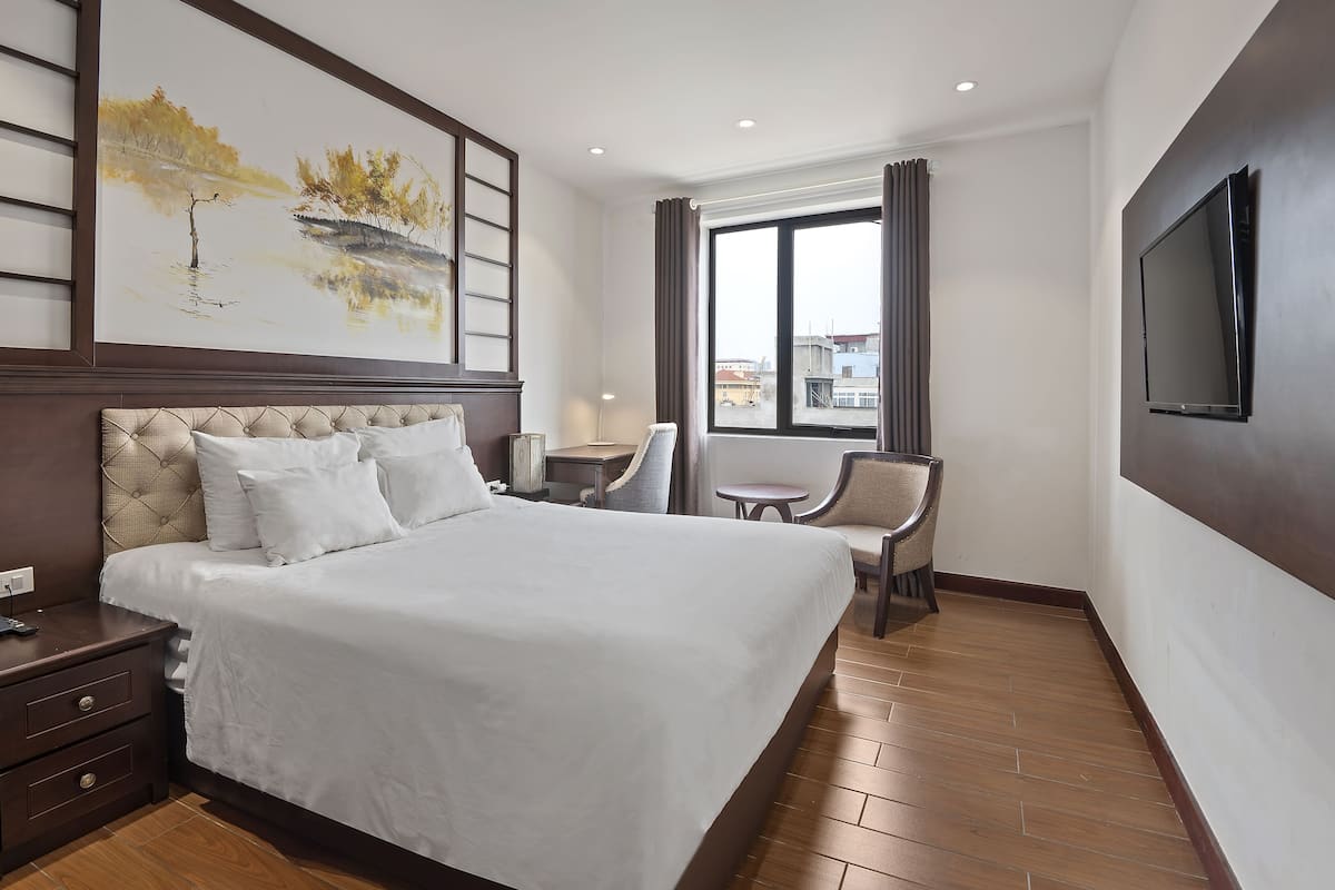 Superior Room, 1 Queen Bed, Corner