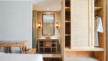 Villa, 2 Bedrooms | 2 bedrooms, free WiFi, bed sheets