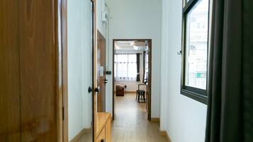 Deluxe Double Room, Private Bathroom | Free WiFi, bed sheets