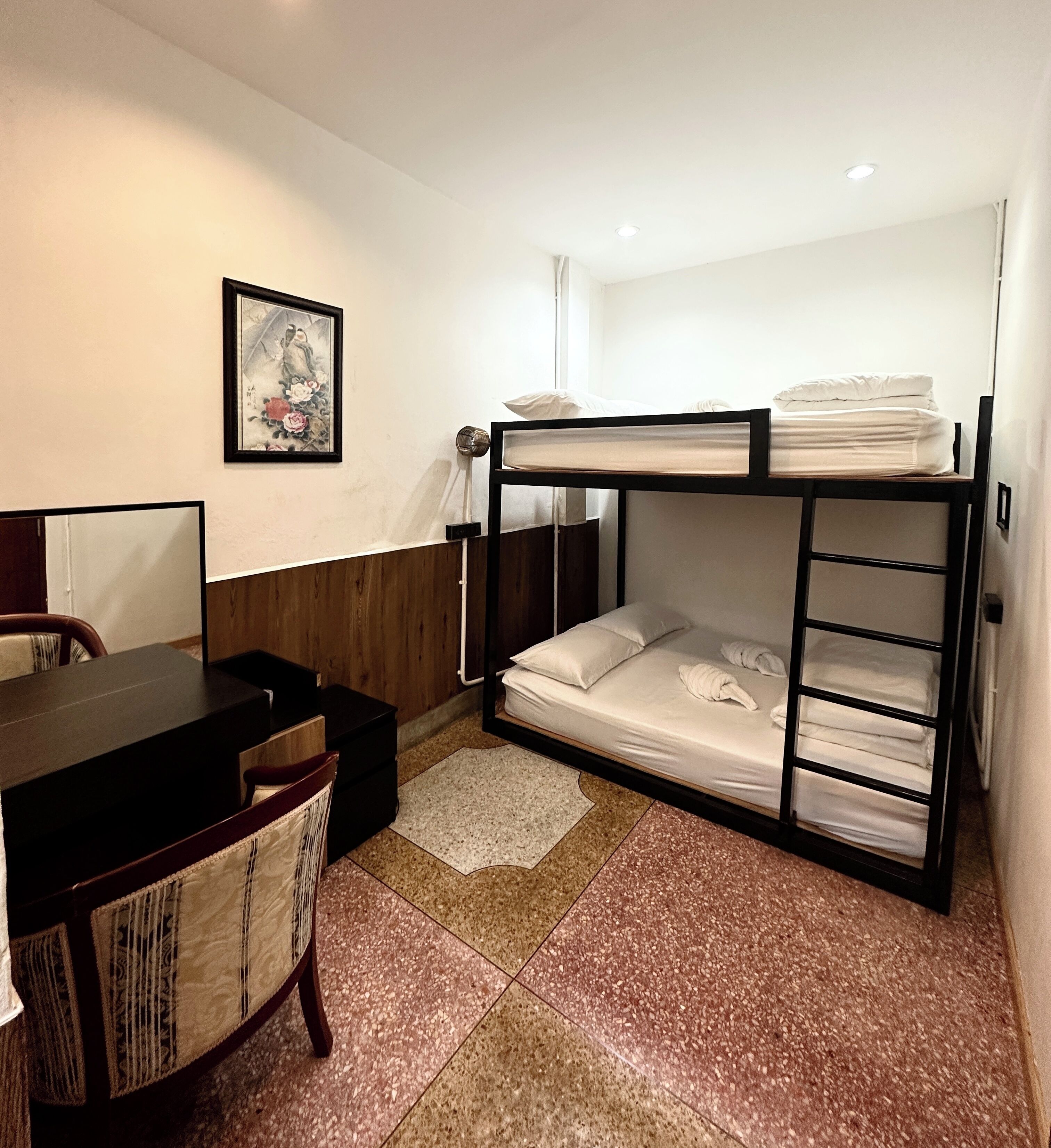 Wi-Fi gratuit, draps fournis