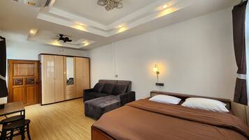 Chambre Double Deluxe, salle de bains privée | Wi-Fi gratuit, draps fournis