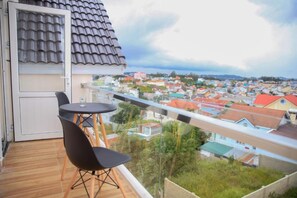 Balcony - Bong Sen Hotel (Lam Vien - Da Lat)