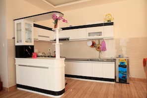 Fridge