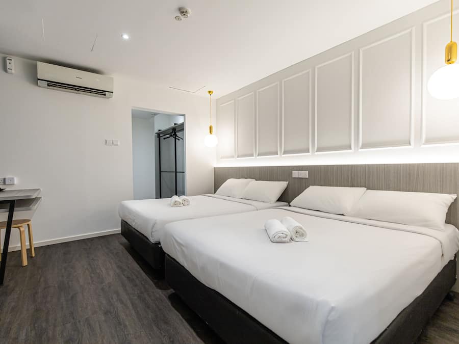 Family Quadruple Room | Desk, free WiFi, bed sheets
