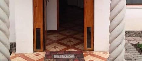 Ferienhaus, 6Â Schlafzimmer, Raucher, Terrasse | Eingangsbereich