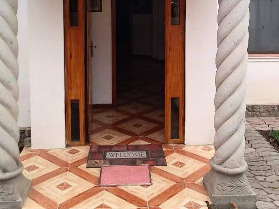 Casa, 6 quartos, para fumantes, terraço | Entrada da propriedade
