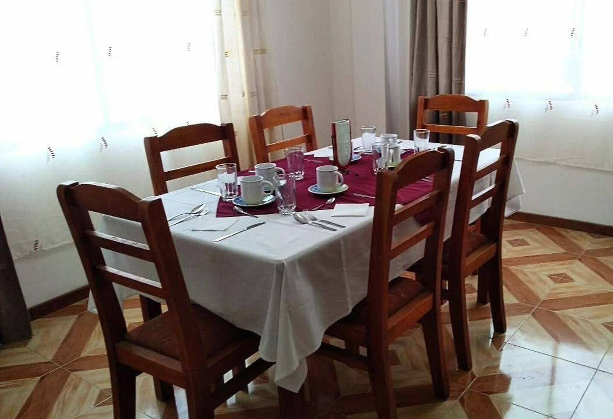 Casa, 6 camere da letto, fumatori, terrazzo | Ristoranti