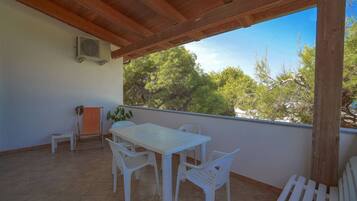 Appartement, 3 chambres, accessible aux personnes à mobilité réduite, fumeur | Solarium