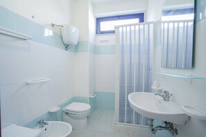 Apartemen, 3 kamar tidur, akses difabel, Boleh Merokok | Kamar mandi