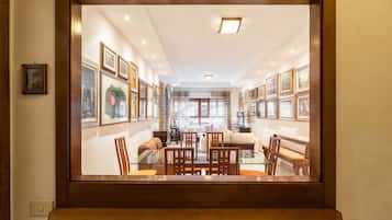 Condo, 2 habitaciones | Restaurantes