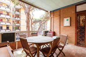 Appart'hôtel, 2 chambres | Enceinte de l’hébergement
