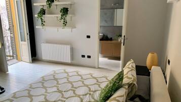 Condo, 1 Bedroom, Smoking, Balcony | 1 bedroom