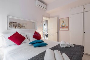 Appart'hôtel, 1 chambre, accessible aux personnes à mobilité réduite | 1 chambre, draps fournis