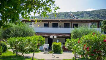 Entrada de la propiedad