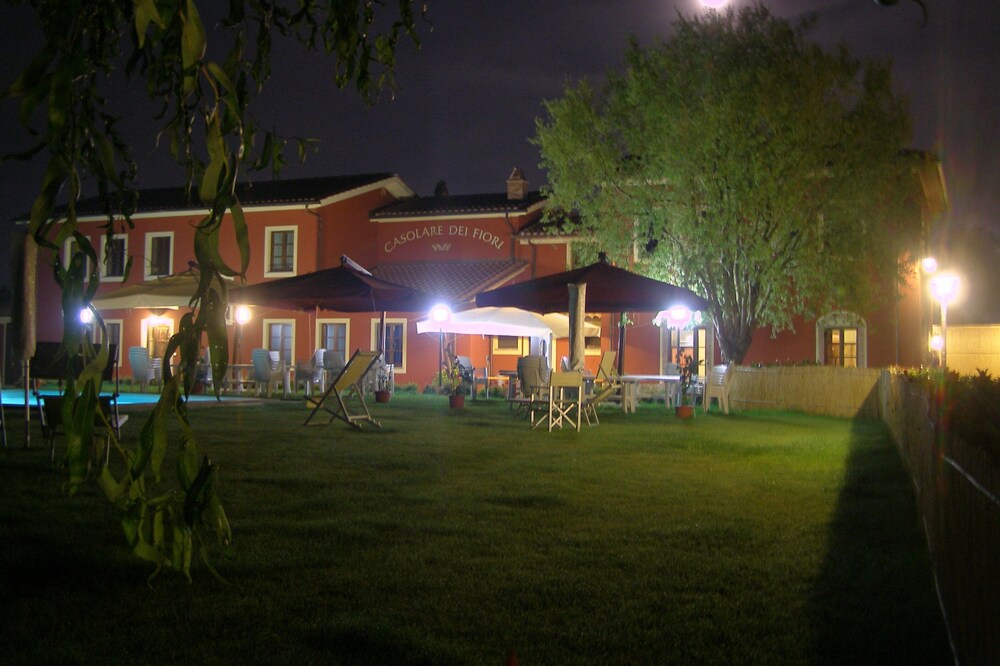 Green Ortensia - Amazing Apartment in Farmhouse