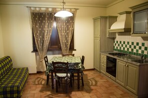 Room, 2 Bedrooms, Accessible, Smoking | Private kitchen - Room in Farmhouse - Apartment in Farmhouse (Montecarlo)