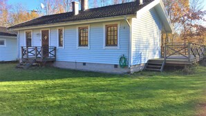 Bungalow, 4 Bedrooms, Balcony, Garden View | Balcony - Idyllic Bungalow Close to sea and Forest - Self Contained (Ronneby)