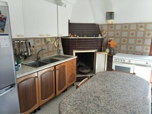 Ferienhaus, 2 Schlafzimmer, Terrasse, Gartenblick | Eigene Küche