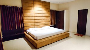 Room - Westin Villas 4bhk With Private Swimming Pool (Igatpuri)
