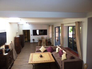 Zimmer, 1 Schlafzimmer, Raucher, Terrasse | Innenbereich