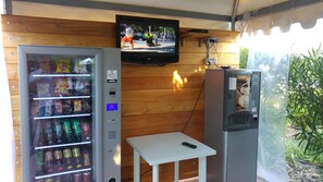 Villa, 2 chambres, fumeur, balcon | Commodité de la chambre