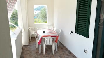 Villa, 2 Bedrooms, Smoking, Balcony | Balcony