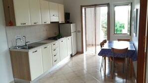 Unclassified image, 5 of 27, button - Holidays in Vieste in Charming Villas - 1 (Vieste)