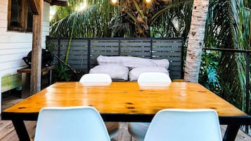 Apartment, 1 Bedroom, Terrace, Mountain View | Dining