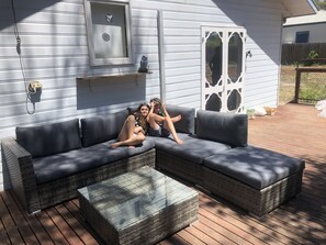 Terrace/patio - Quiet, bush garden on the coast (Anglesea)