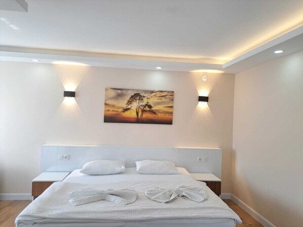 Family Apart Dair (1+1) | Premium bedding, desk, soundproofing, free WiFi - Ada Apart & Hotel (Konyaalti)