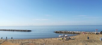 Luxury villa with pool near the beach