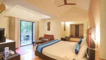 Deluxe Double Room | In-room safe, free WiFi