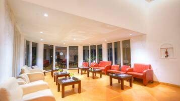 Zona de estar del vestíbulo