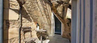 Sarlat center The rock house 4-6 people 