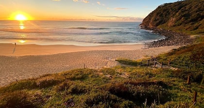 Wallis Lake View Farm near Boomerang Beach. Extra night discounts!