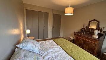 2 bedrooms, free WiFi