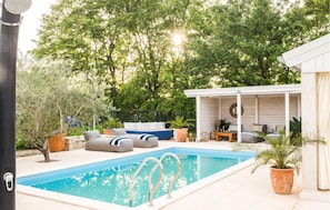 Beheizter Pool