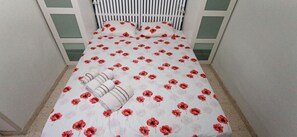 3 slaapkamers, een strijkplank/strijkijzer