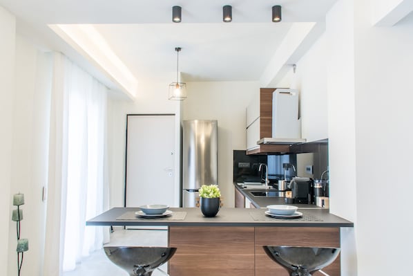 Appartement Ville | Cuisine privée | Grand réfrigérateur, four, plaque de cuisson, cafetière/bouilloire