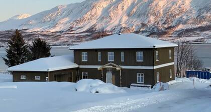 Beautiful 1-bed Apartment in Lenangsoyra Lyngen