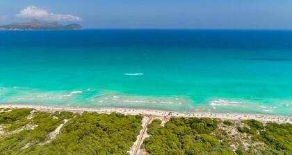 Villa mit Pool 200 Meter vom Strand entfernt mit 3 Schlafzimmern, 2 Bädern und Grill