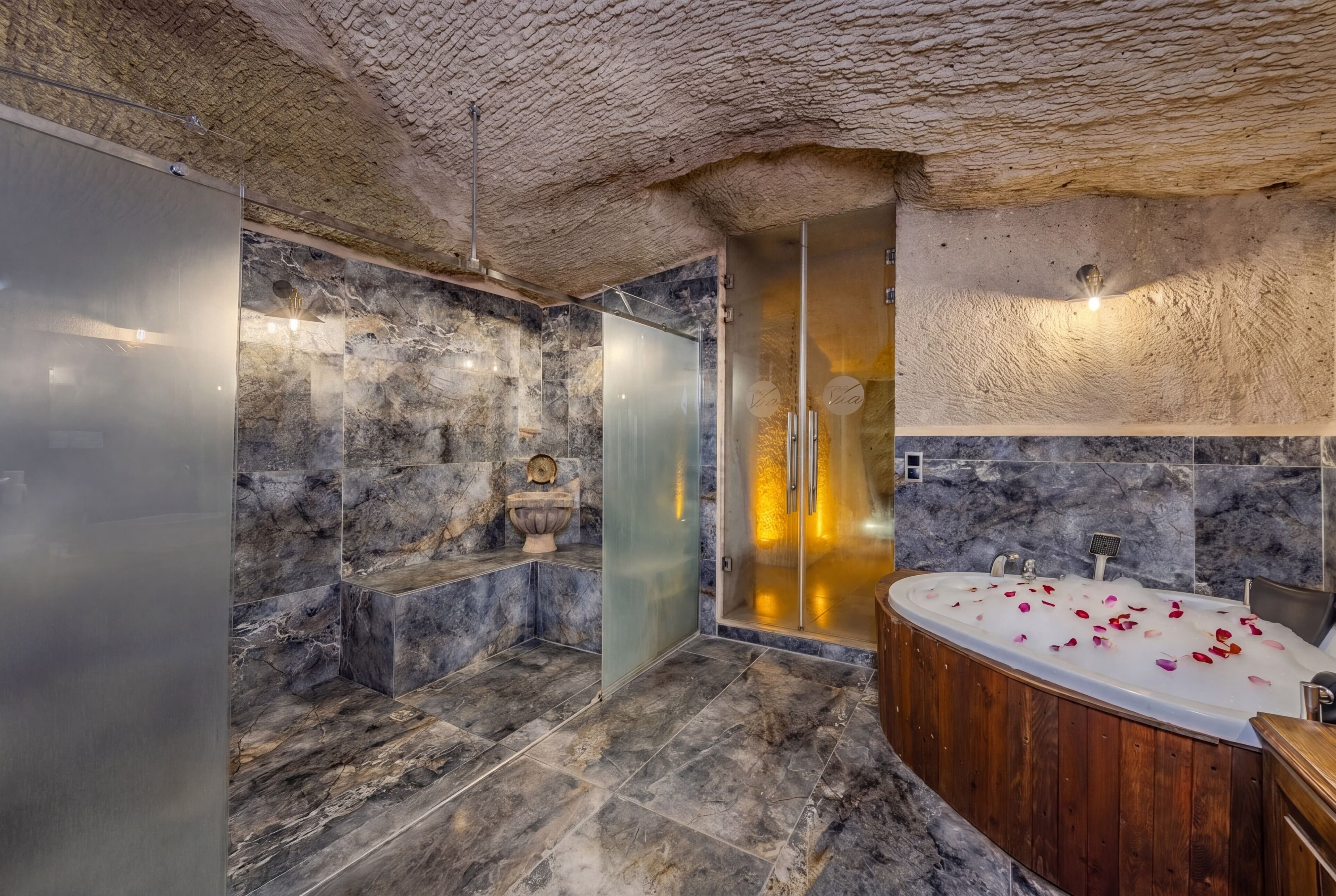 Bañera y ducha independientes, bañera de hidromasaje
