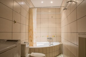 Basic Apartment | Bathroom - Jenny Apartment (Zakynthos)