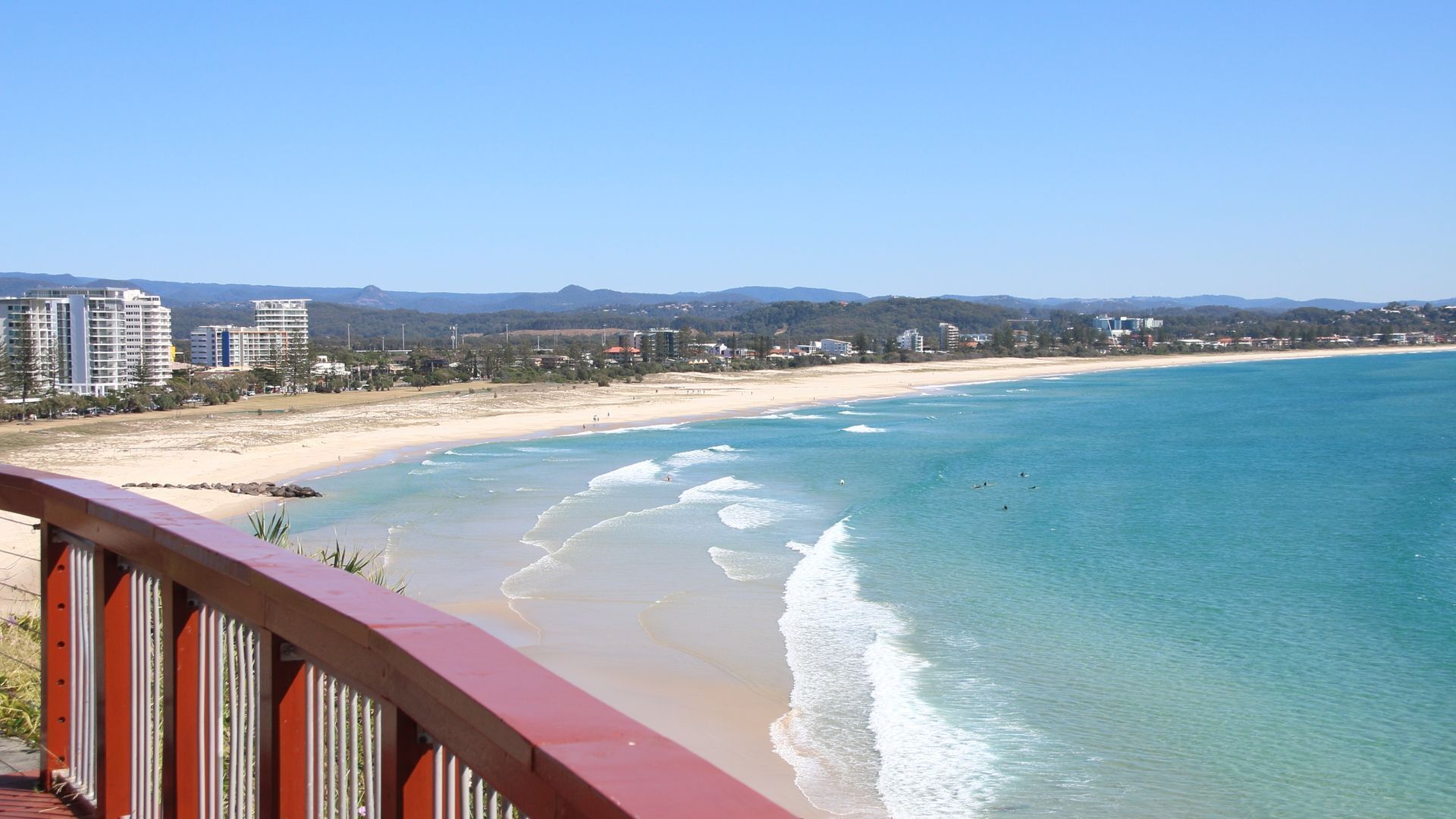 Kirra Gardens 5 - Kirra Point Beachfront - Min. 3. Night Stays! — image 5