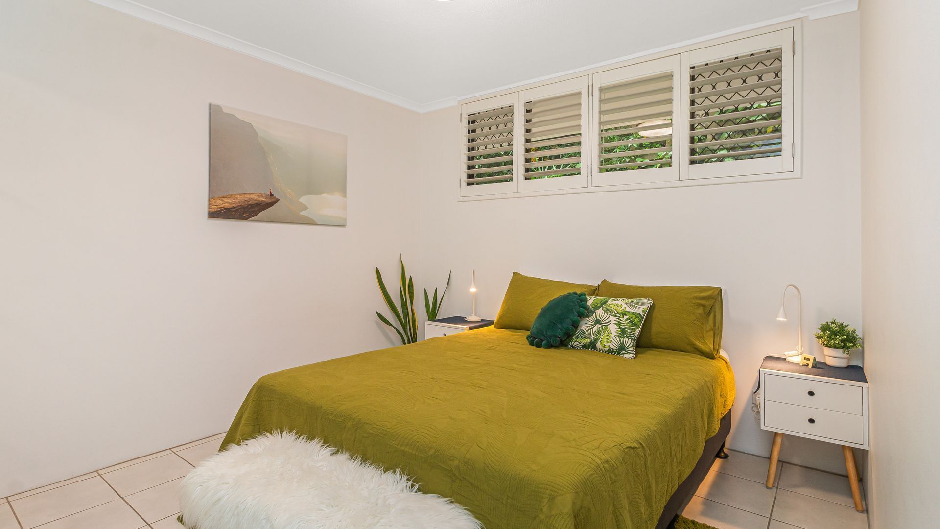 Kirra Gardens 5 - Kirra Point Beachfront - Min. 3. Night Stays! — image 11
