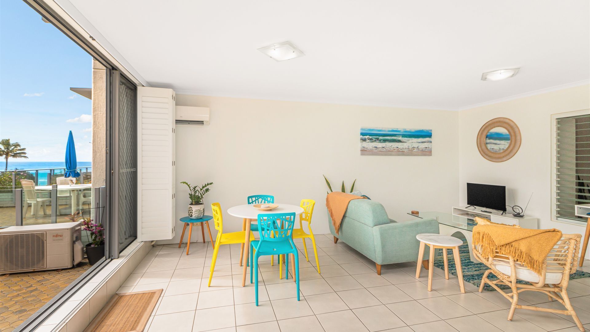 Kirra Gardens 5 - Kirra Point Beachfront - Min. 3. Night Stays! — image 9