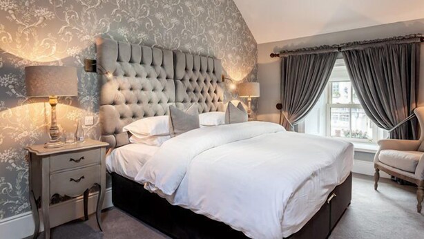 Deluxe Double or Twin Room | Iron/ironing board (on request), WiFi (free) - The Rooms at Cunningham's (Kildare)