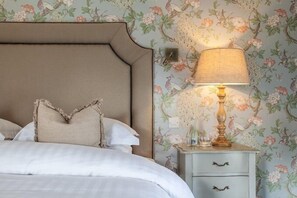 Seterika/papan seterika, Wi-fi percuma 