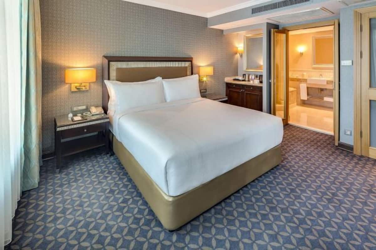 Ropa de cama de alta calidad y minibar