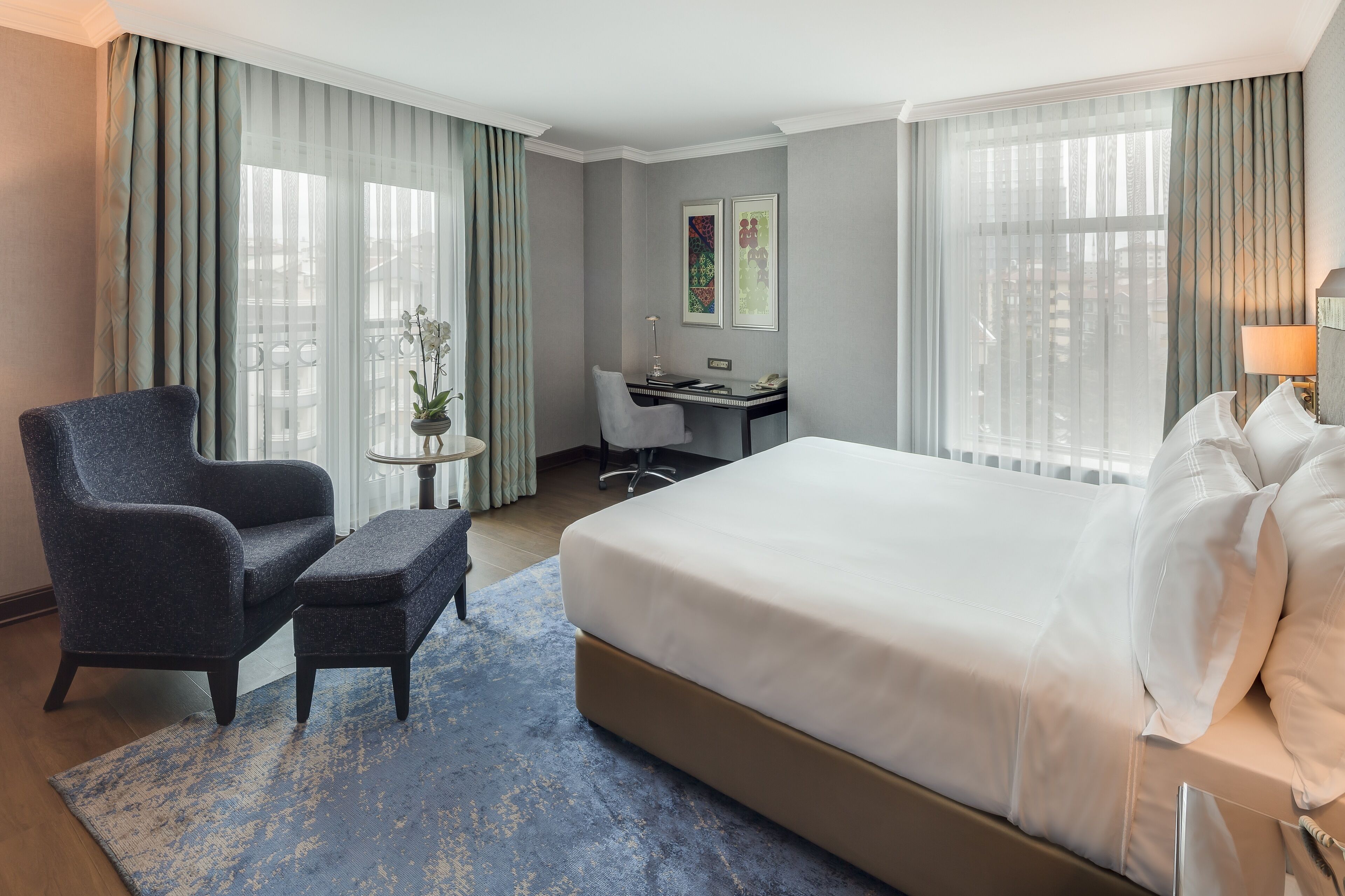 deluxe room, 1 king bed, city view | view from room